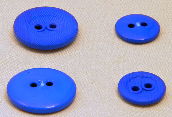 Knopf Kunststoff blau rund 20mm