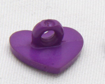Kinderknopf Kunststoff Herz  lila13mm